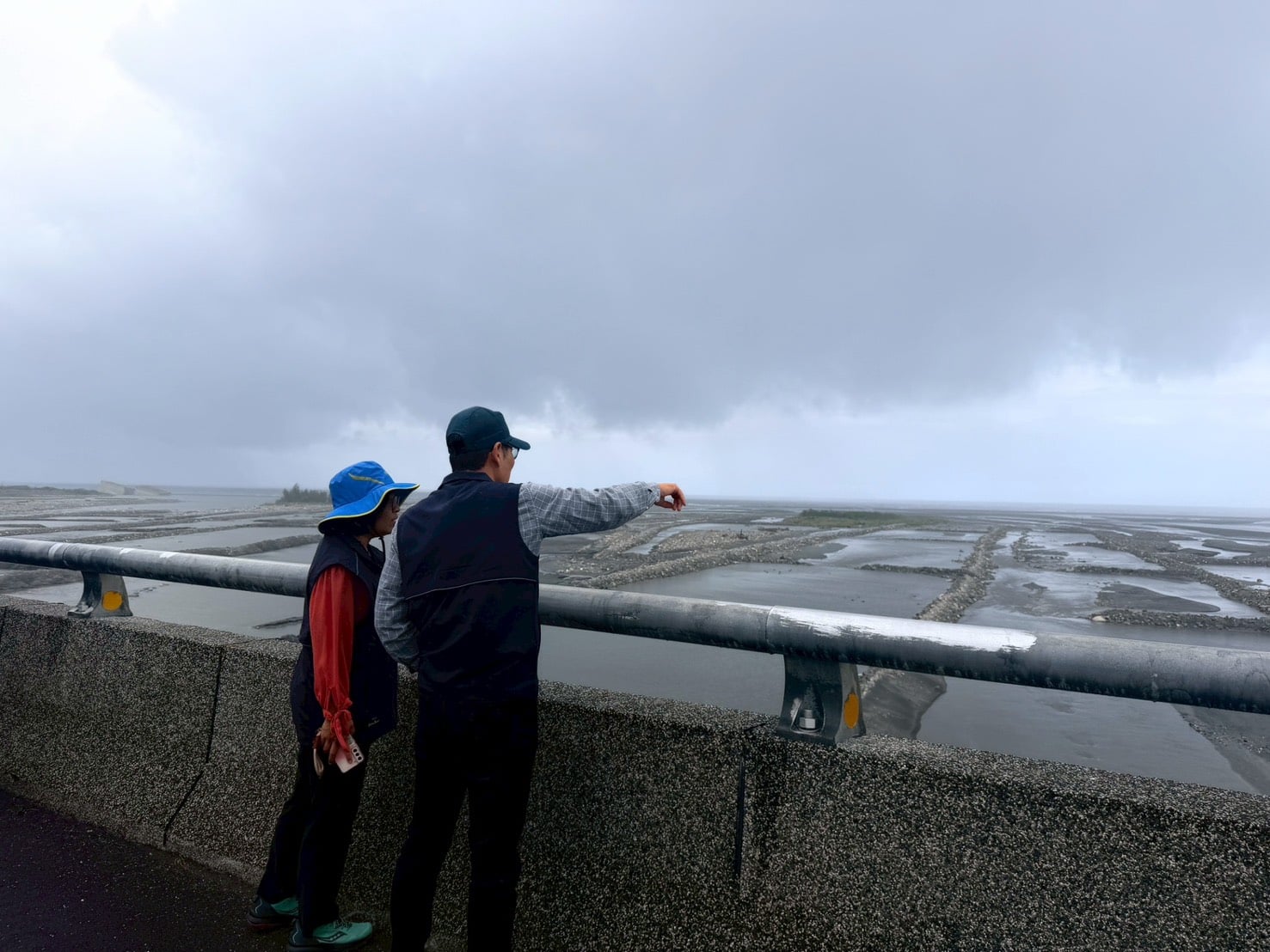 守護好空氣 ! 卑南溪「揚塵防制」水覆蓋恢復八成 